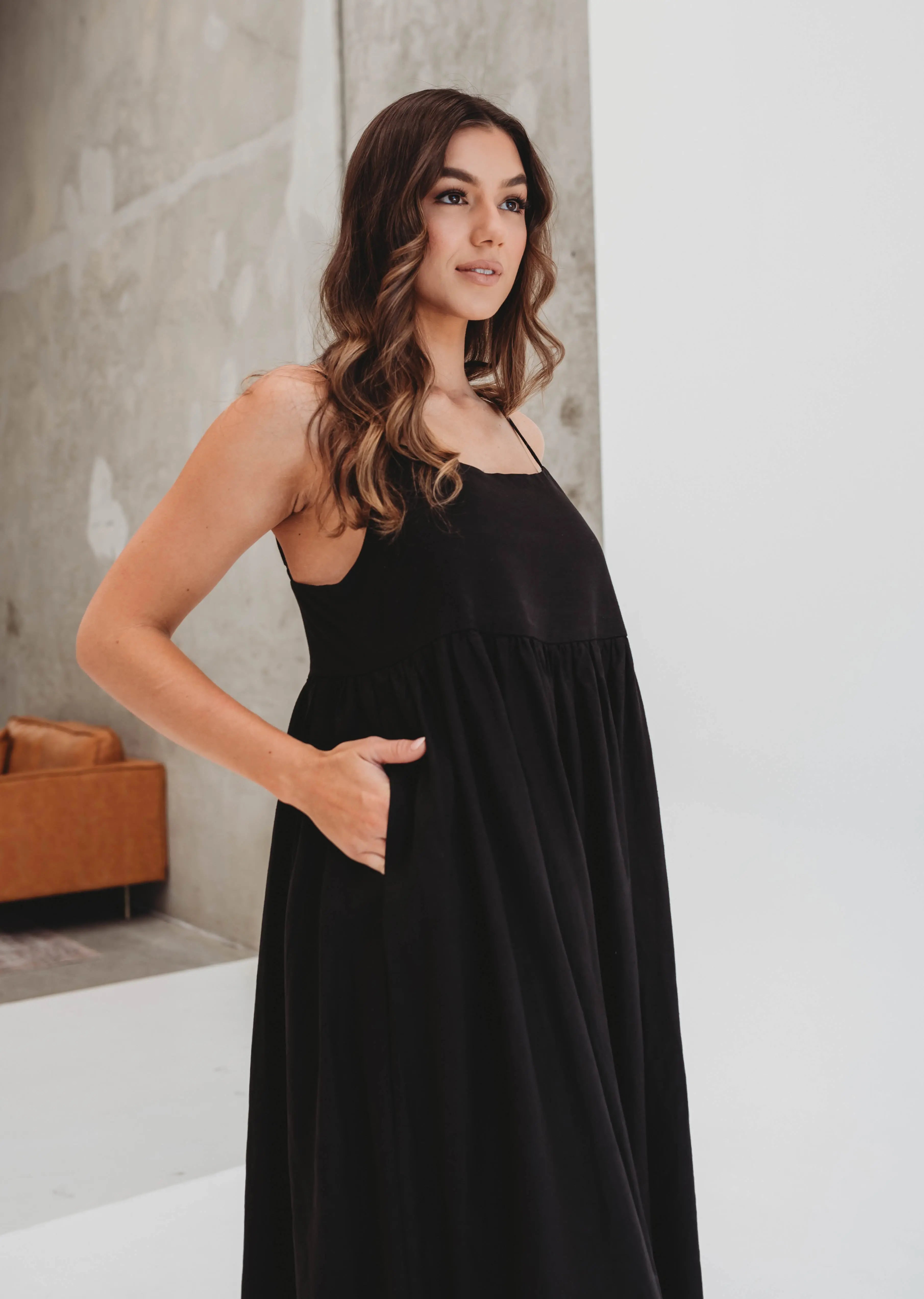 Romee Linen Dress - Women's "Black" FROM ZION
