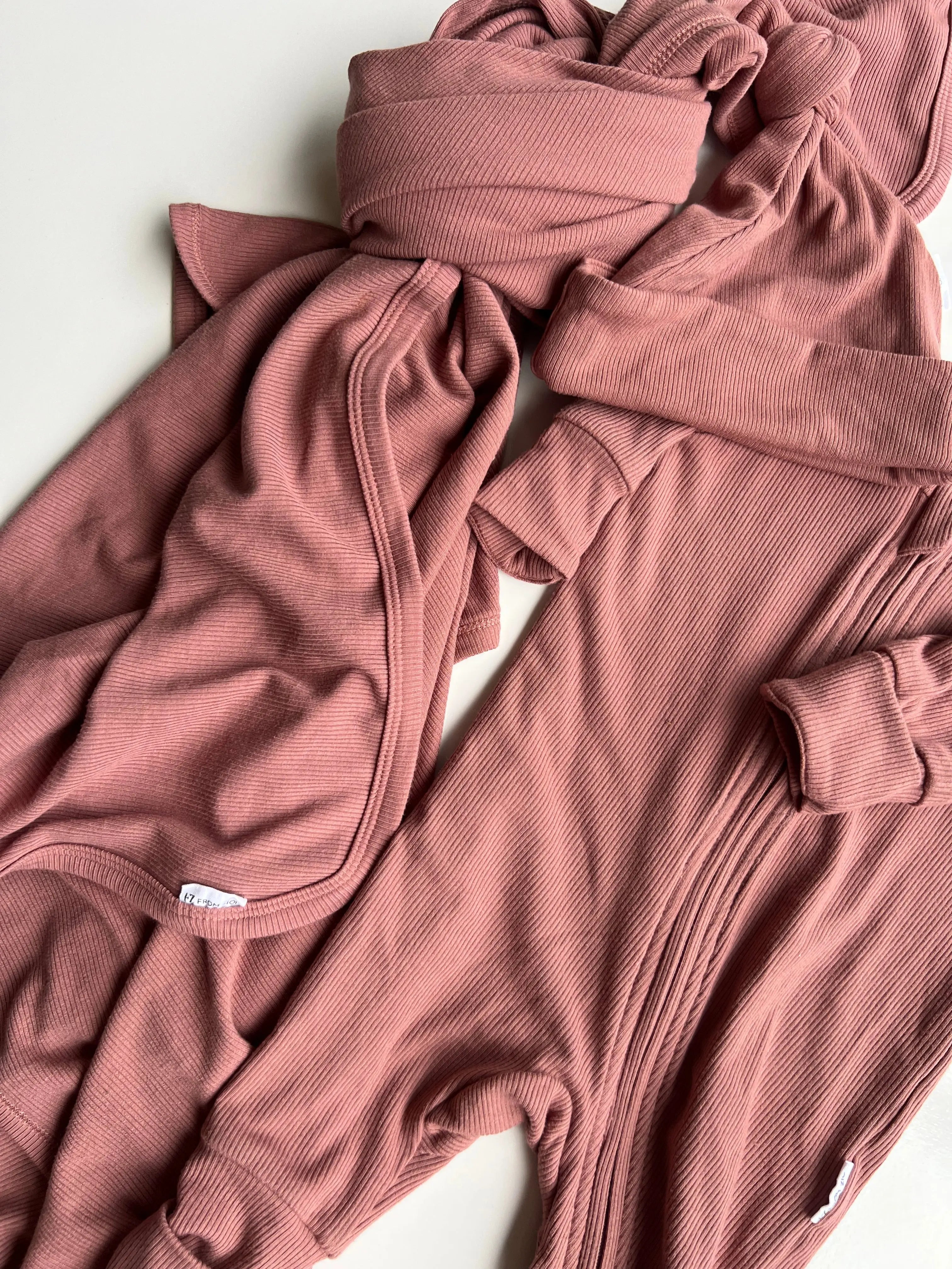 Ribbed Bamboo Baby Beanie - Choccy FROM ZION