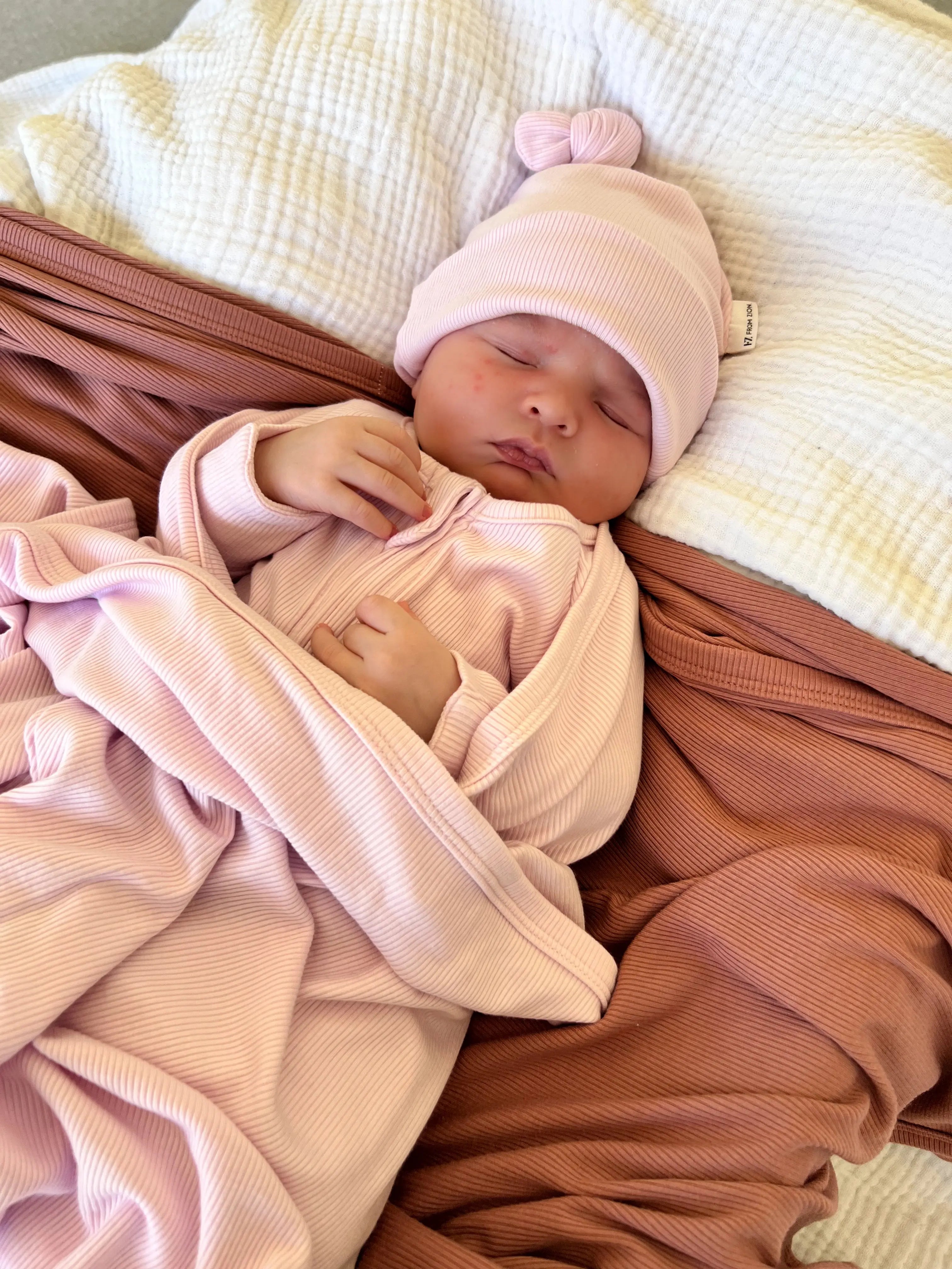 Ribbed Bamboo Baby Beanie - Lolly Pink FROM ZION